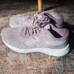 ASICS Gel Excite